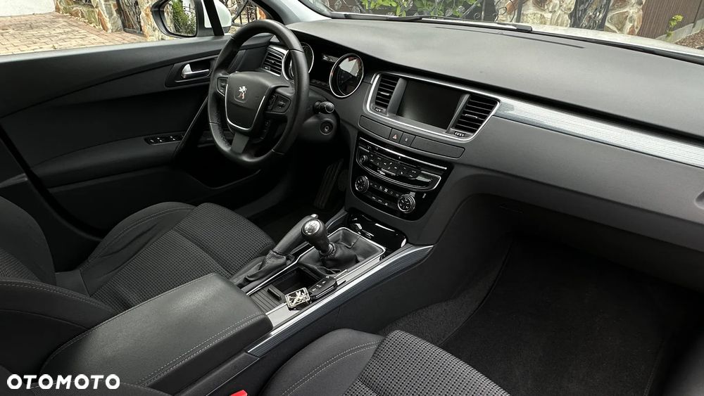 Peugeot 508 2.0 BlueHDi Allure S&S - 36