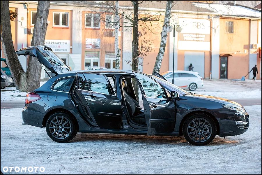 Renault Laguna - 16