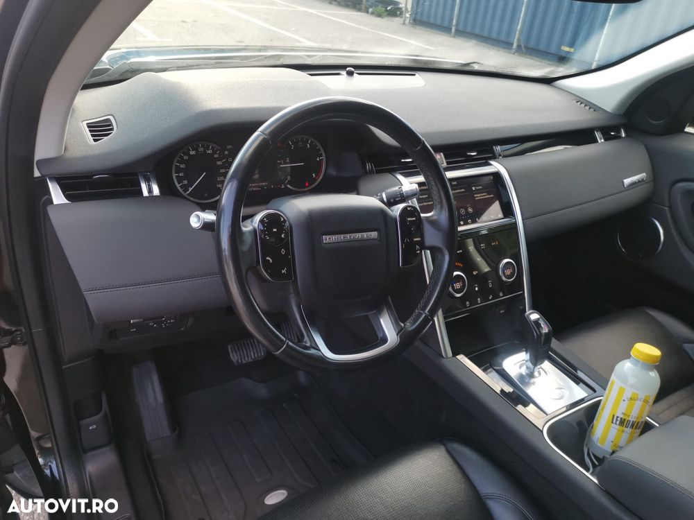Land Rover Discovery Sport - 33
