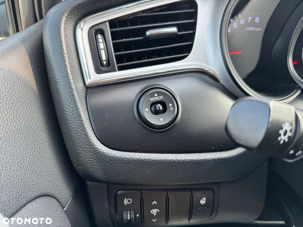 Kia Ceed 1.4 CVVT Dream Team Edition - 20