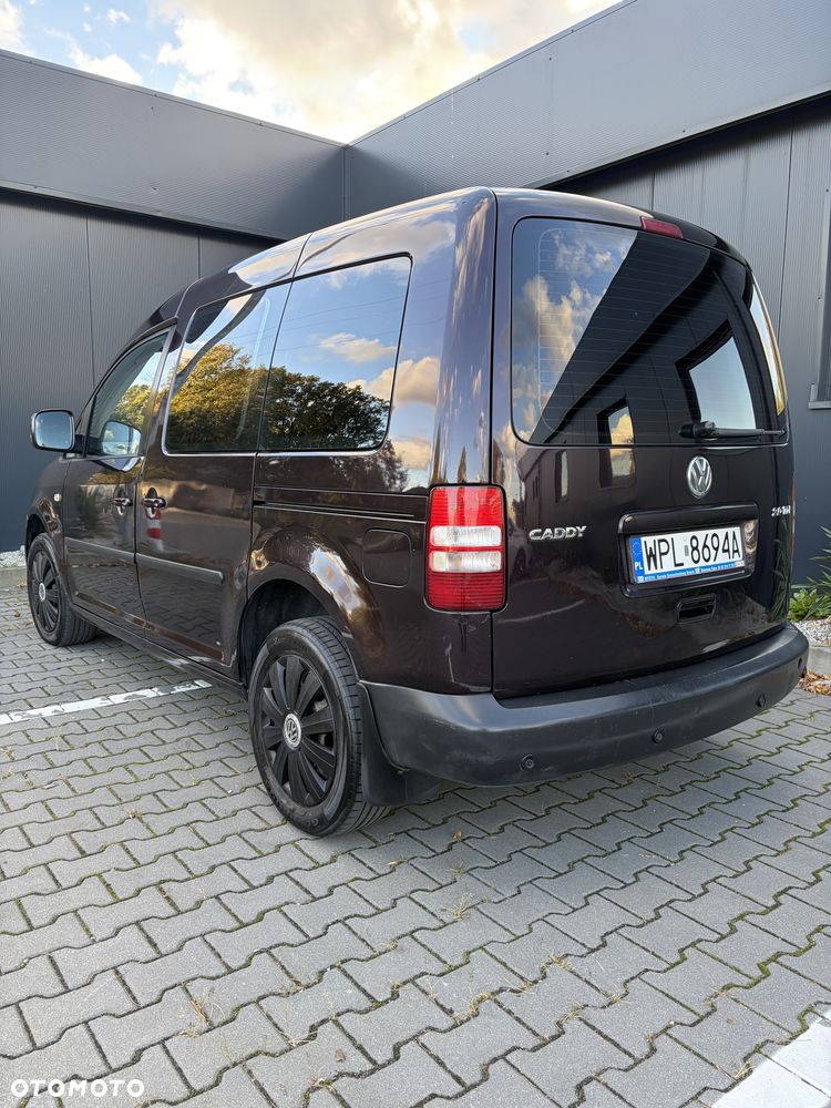Volkswagen Caddy 2011 photo 2