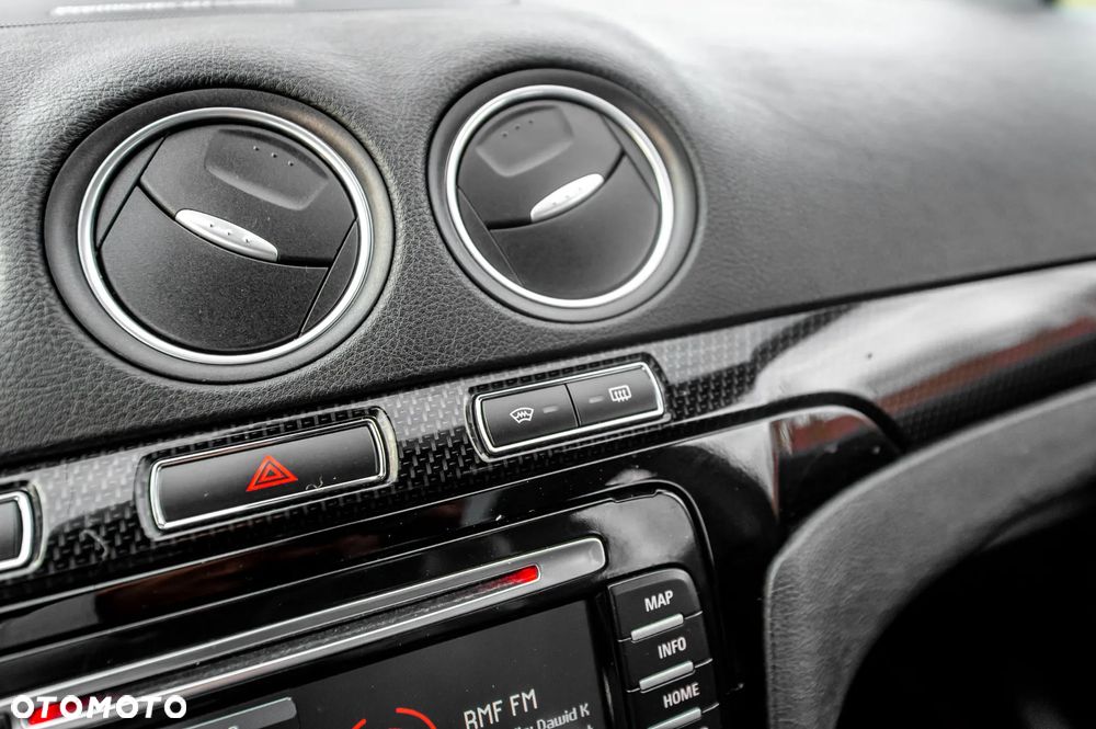 Ford S-Max 2.2 TDCi DPF Titanium X - 26