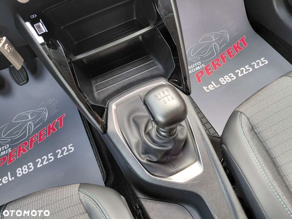 Peugeot 208 - 20