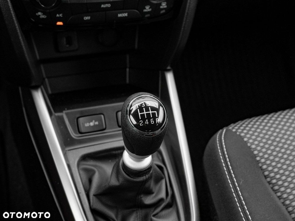 Suzuki Vitara - 19