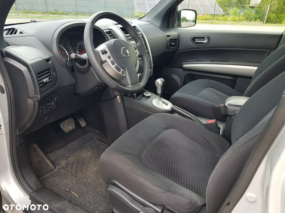 Nissan X-Trail - 10