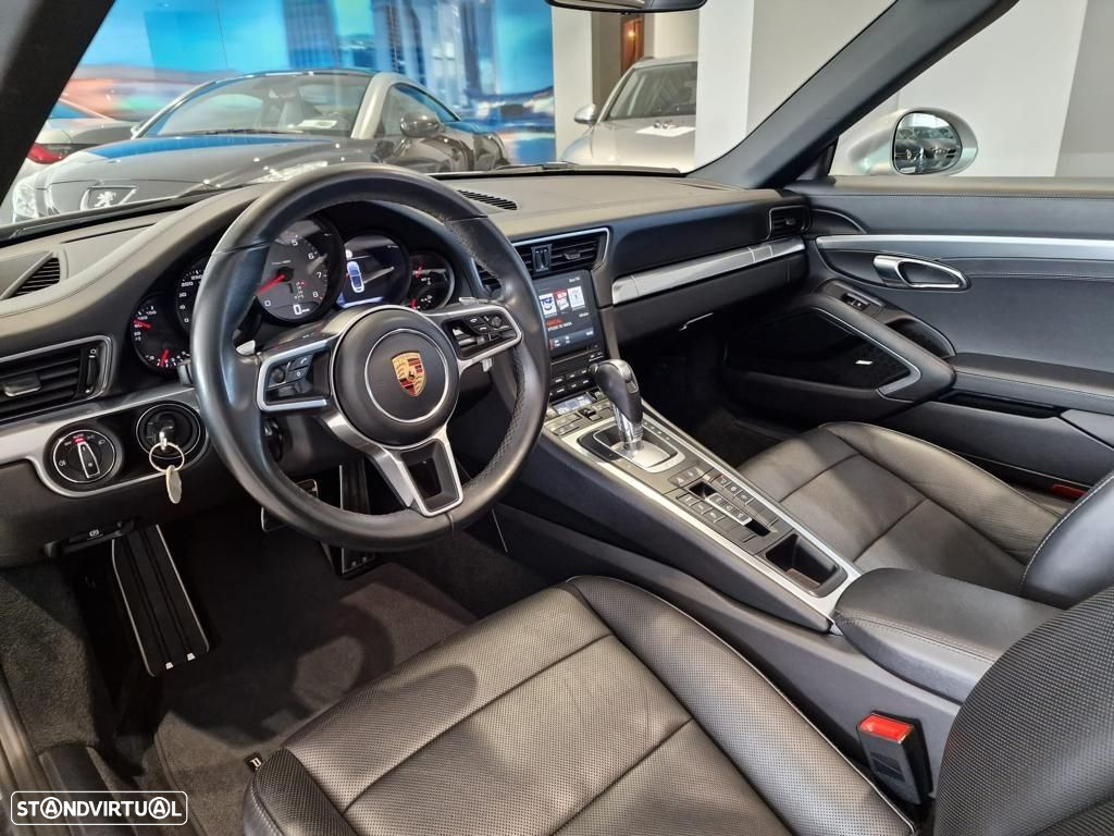 Porsche 911 (991) Carrera 4 S PDK - 19