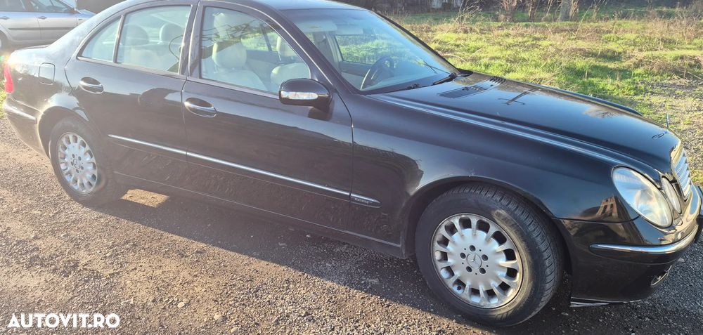 Mercedes-Benz E 220 CDI Automatik Elegance - 3