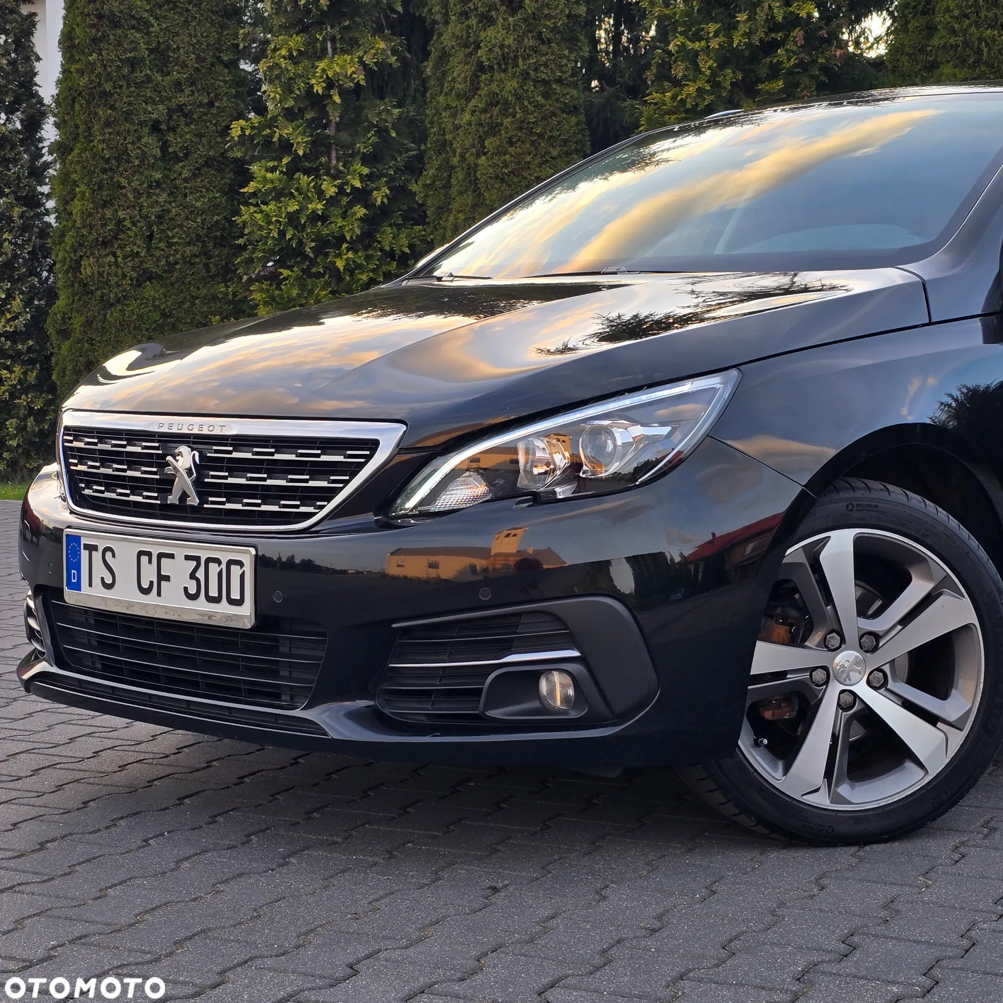 Peugeot 308 SW 1.2 PureTech GPF Active S&S EAT8 - 6