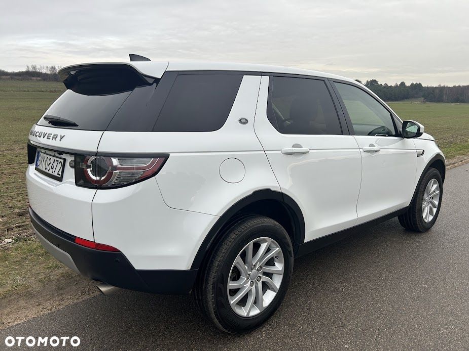 Land Rover Discovery Sport - 26