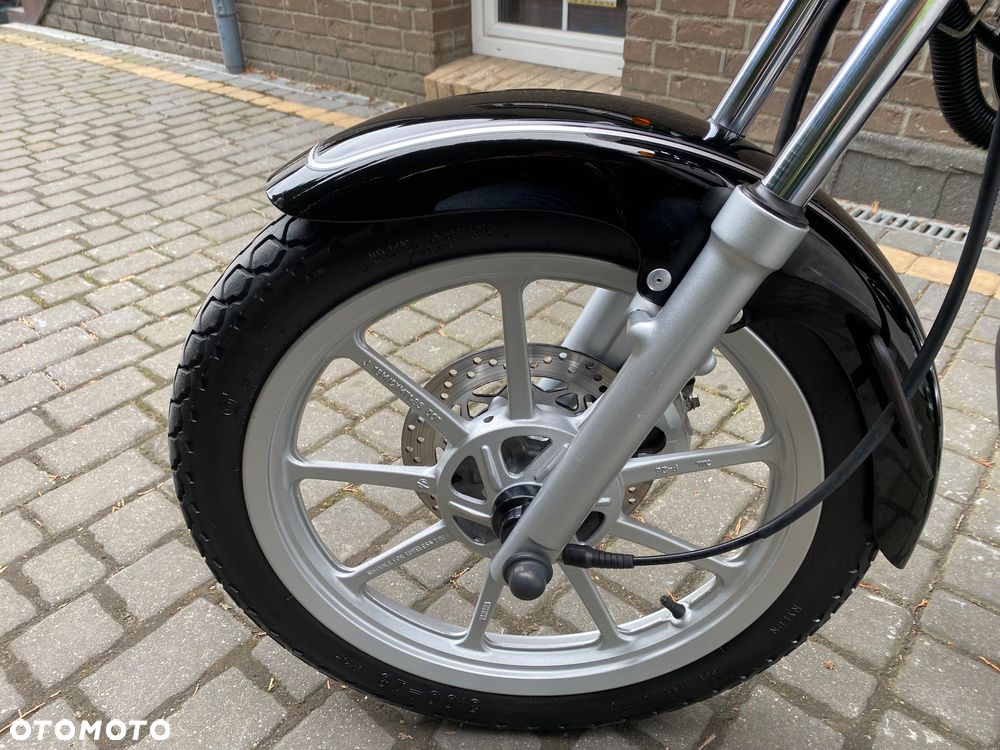 Yamaha YBR - 24