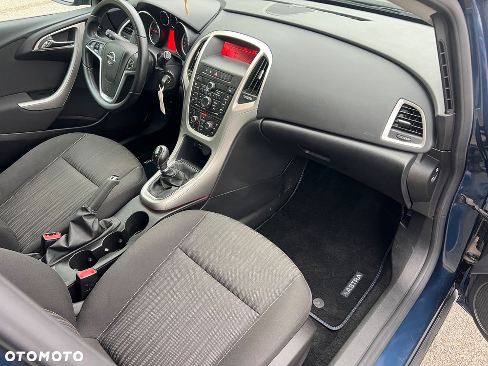 Opel Astra - 21