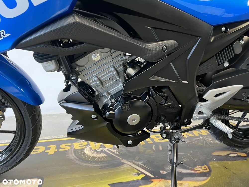 Suzuki GSX - 9