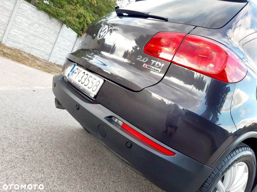 Volkswagen Tiguan 2.0 TDI SCR 4MOTION BlueMotion Technology Lounge Track & Style - 9