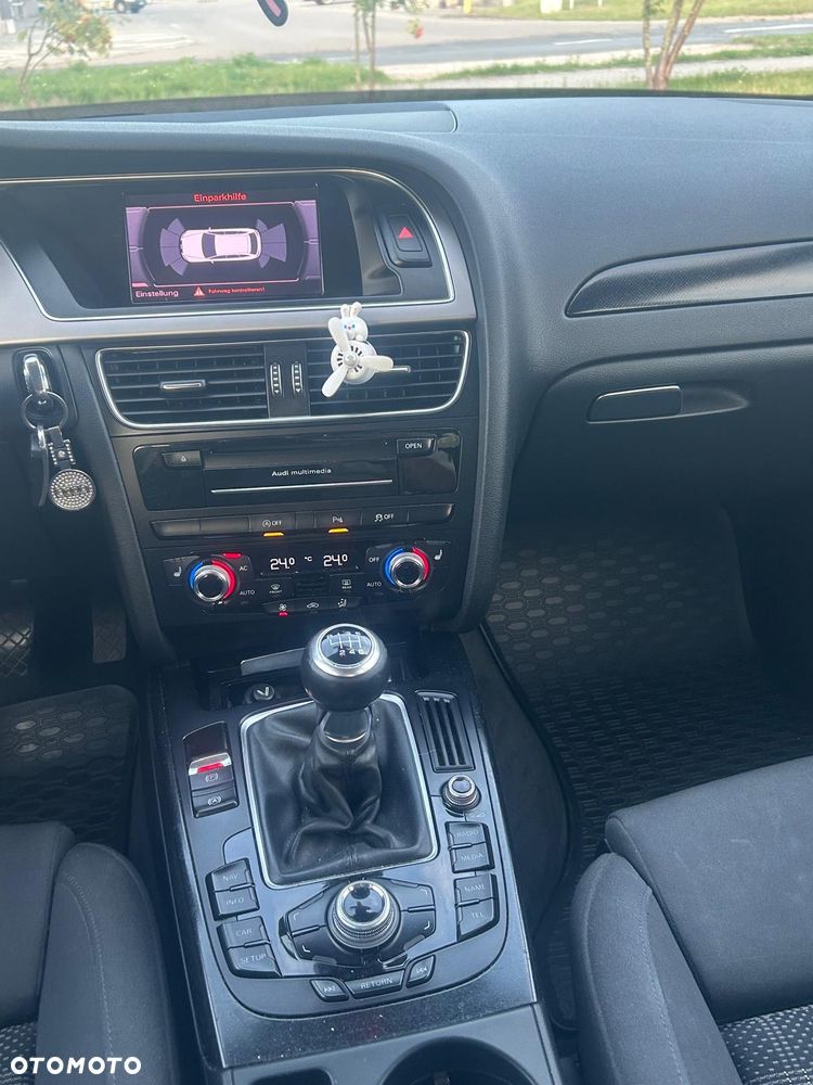 Audi A4 Avant 2.0 TDI - 5