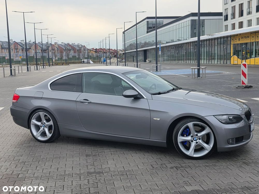 BMW Seria 3 335i M Sport Edition - 22