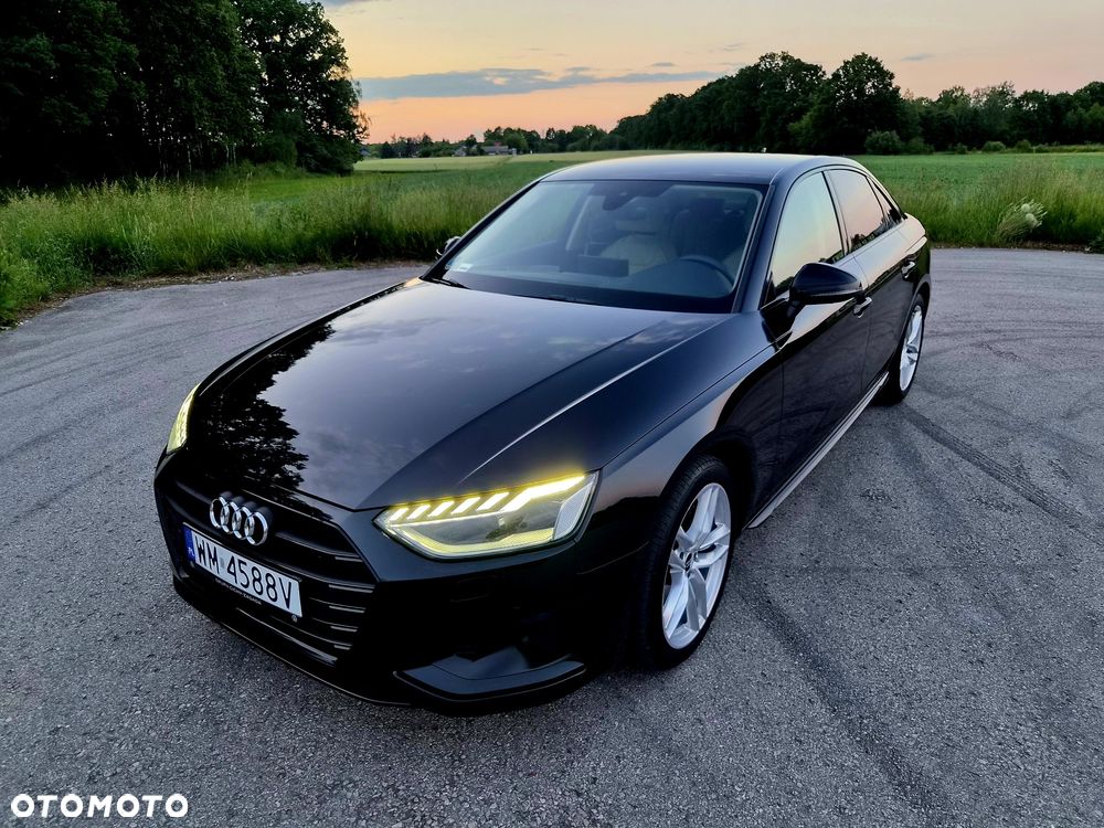 Audi A4 Limousine - 1