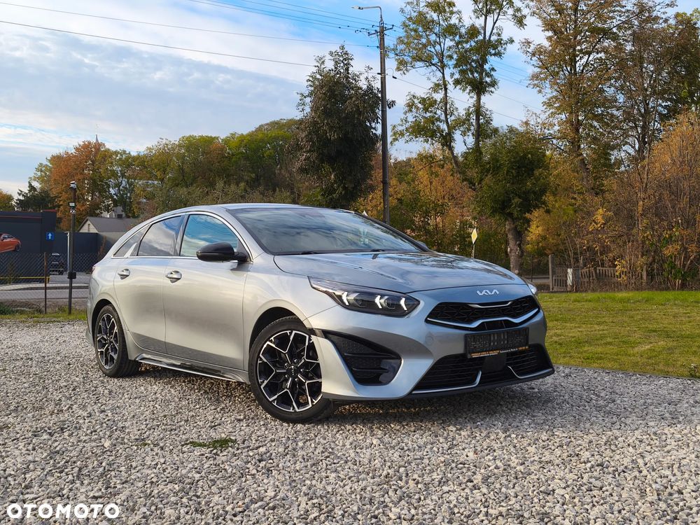 Kia Proceed