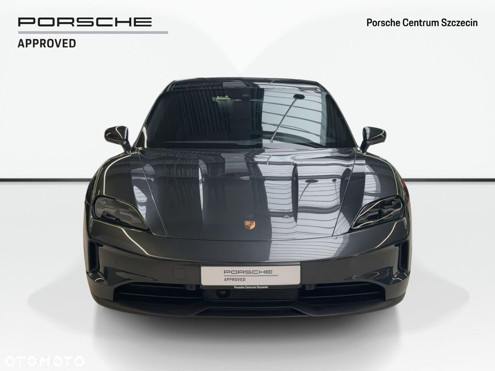 Porsche Taycan 105kWh Performance Plus - 9