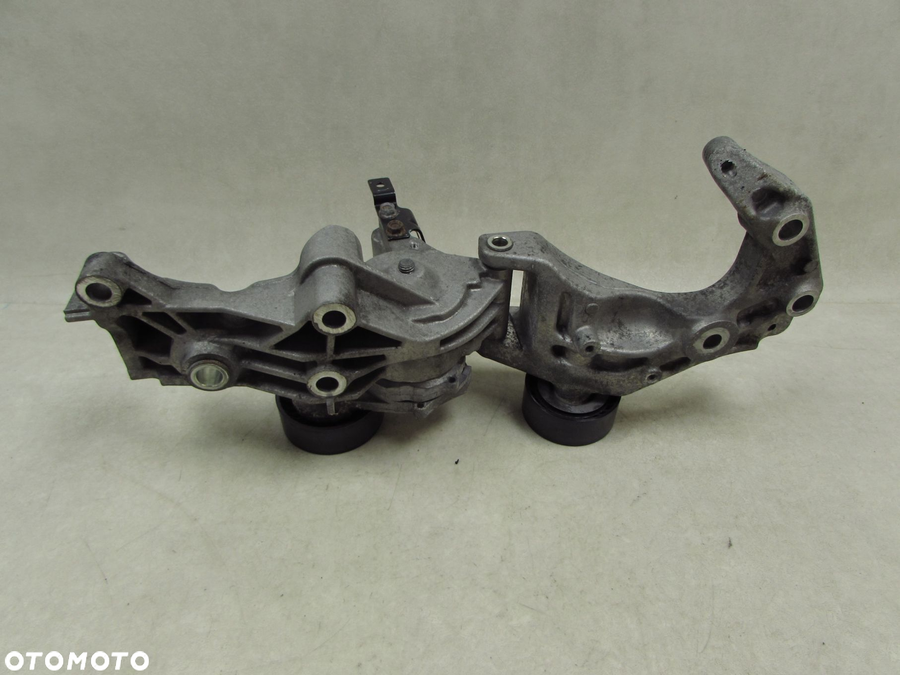 OPEL ASTRA J IV 1.7 CDTI 09-15 ŁAPA PODPORA NAPINACZ 55565570 - 4