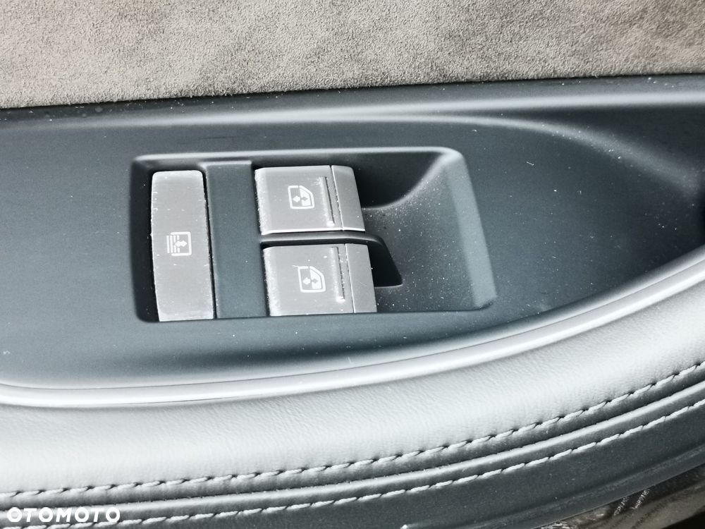 Audi A8 L 60 TFSI mHEV Quattro Tiptr - 13