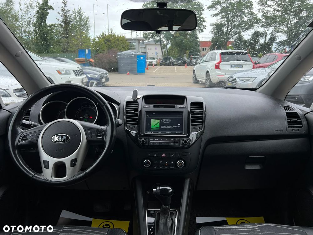 Kia Venga - 16