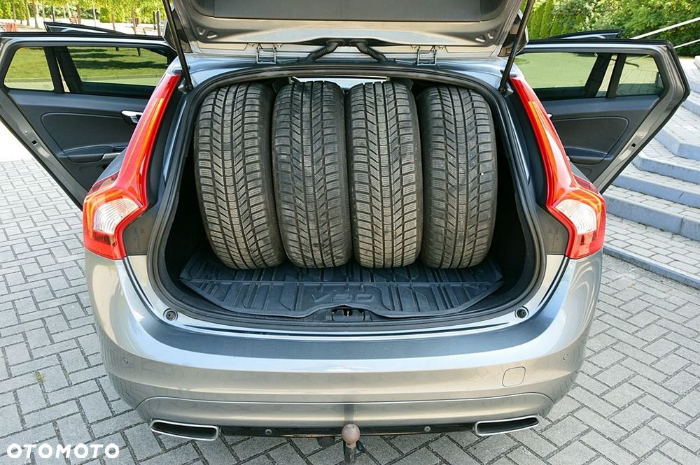 Volvo V60 - 18