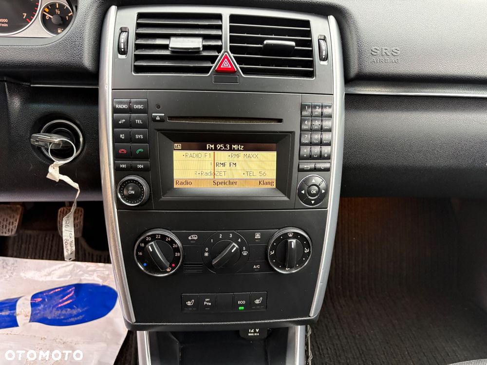 Mercedes-Benz Klasa B 180 BlueEffICIENCY - 15
