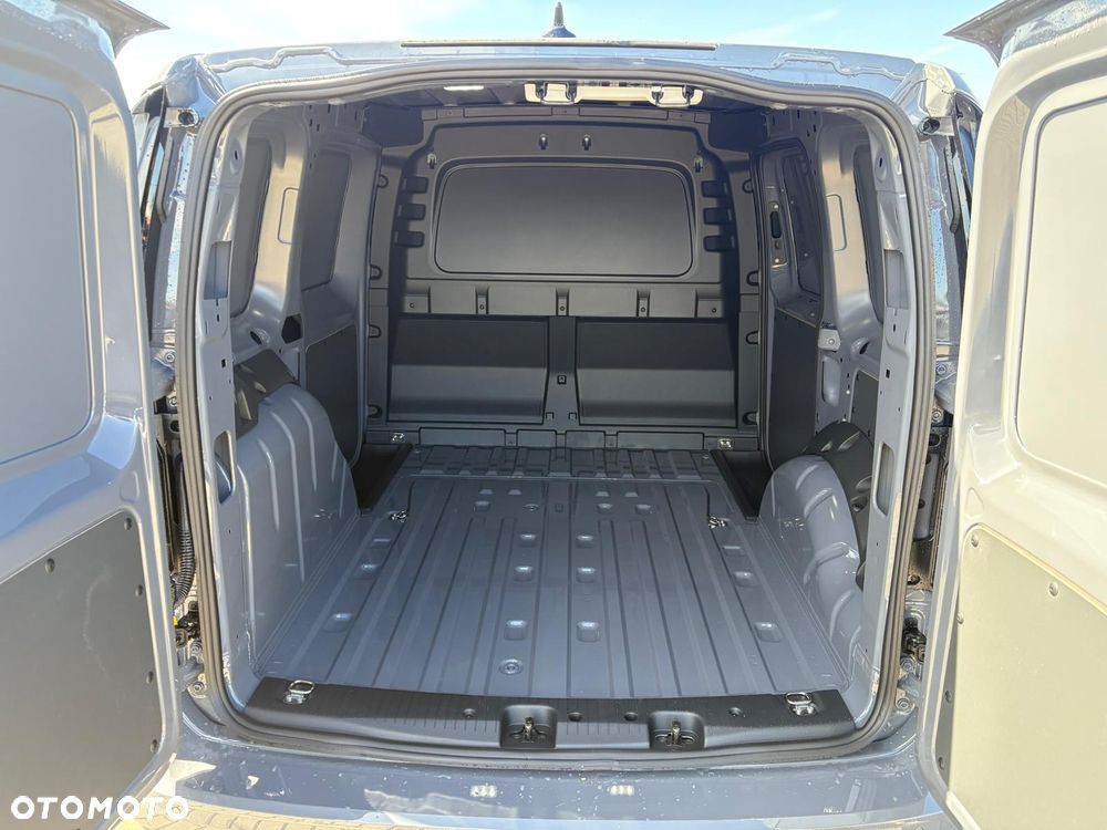 Volkswagen Caddy - 9