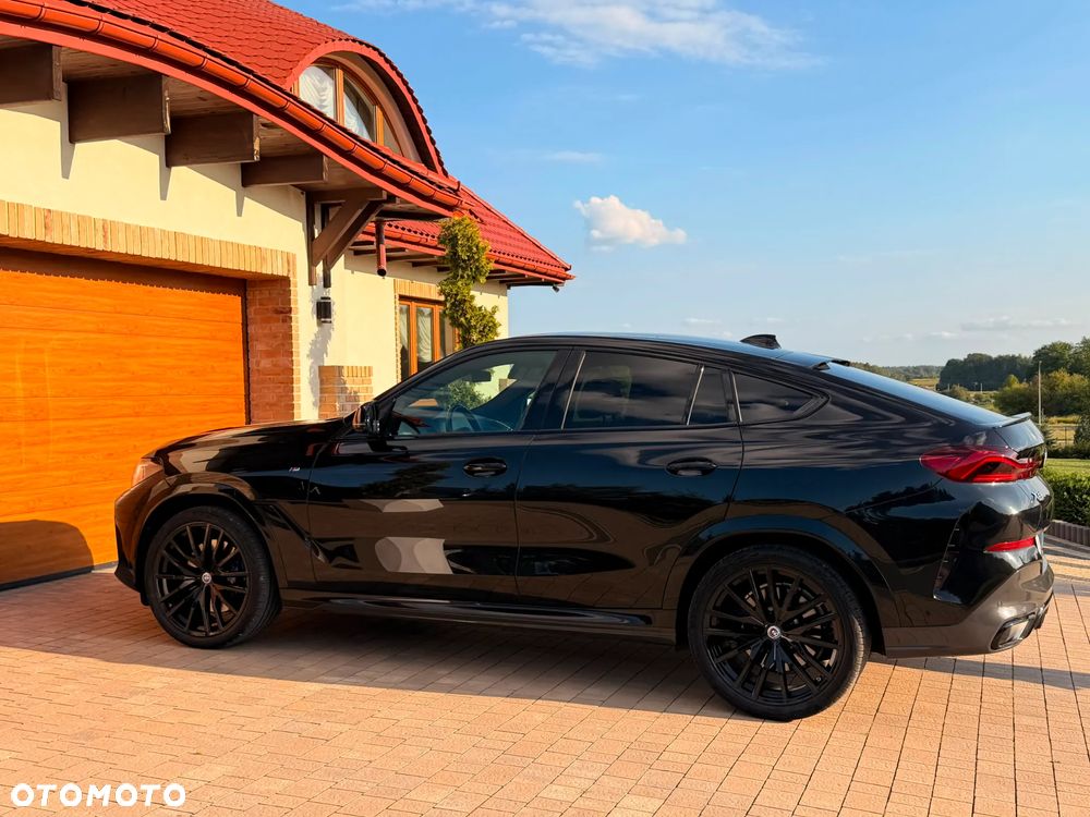 BMW X6 - 10