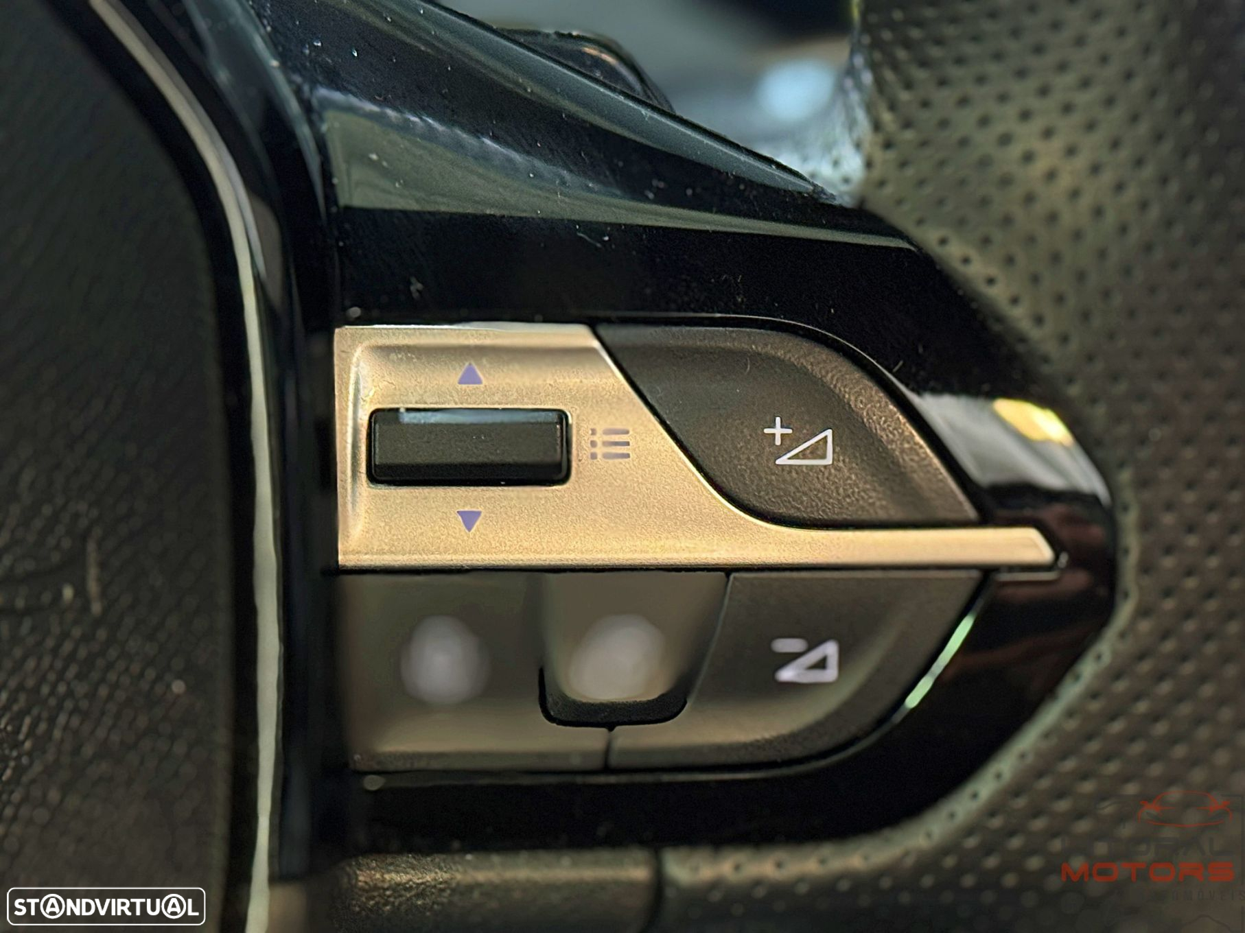 Peugeot 408 1.2 PureTech GT EAT8 - 25