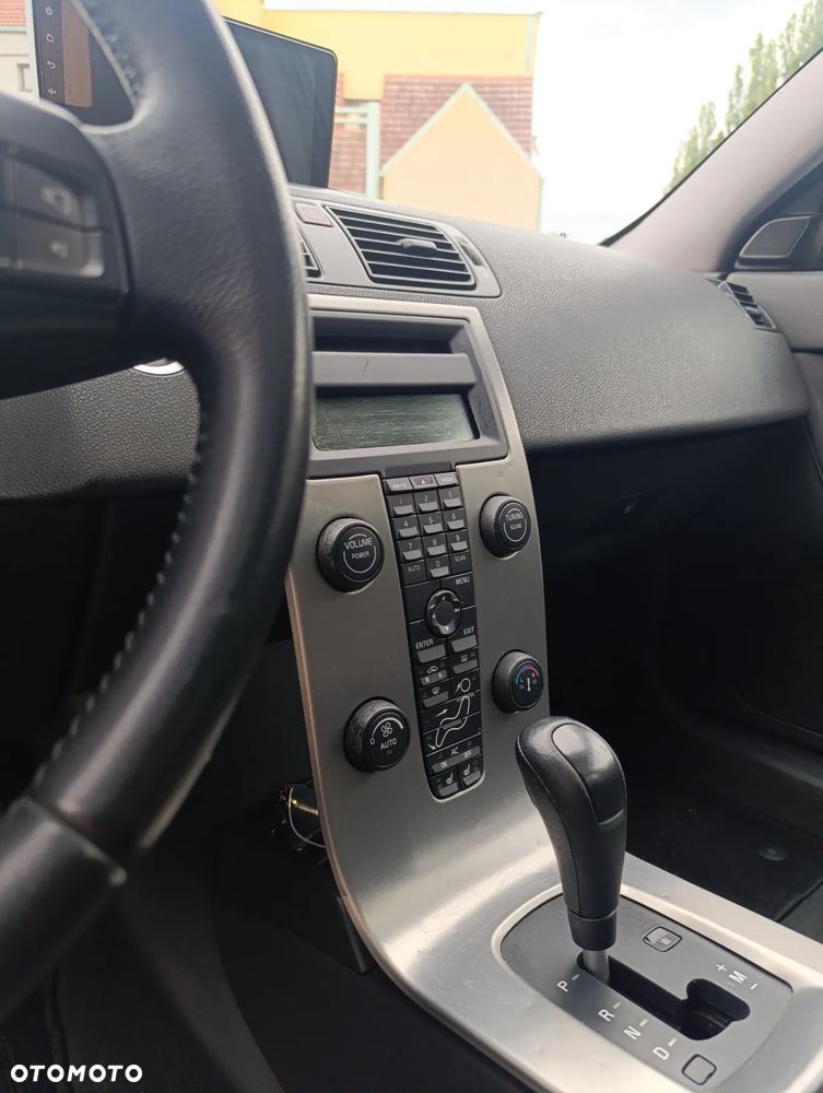 Volvo V50 2.4D5 - 12