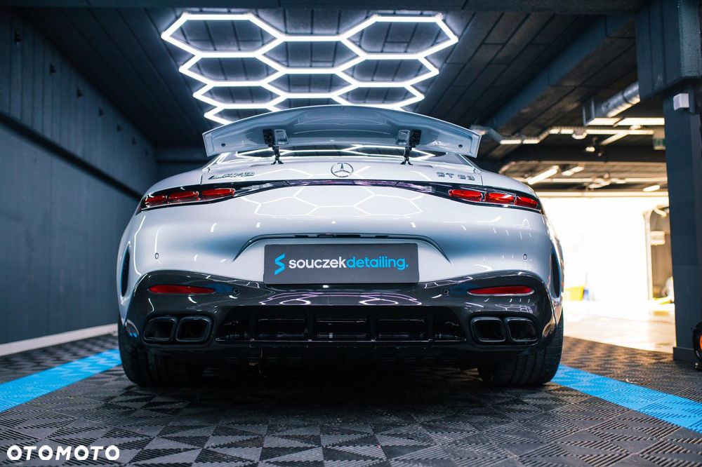 Mercedes-Benz AMG GT - 20