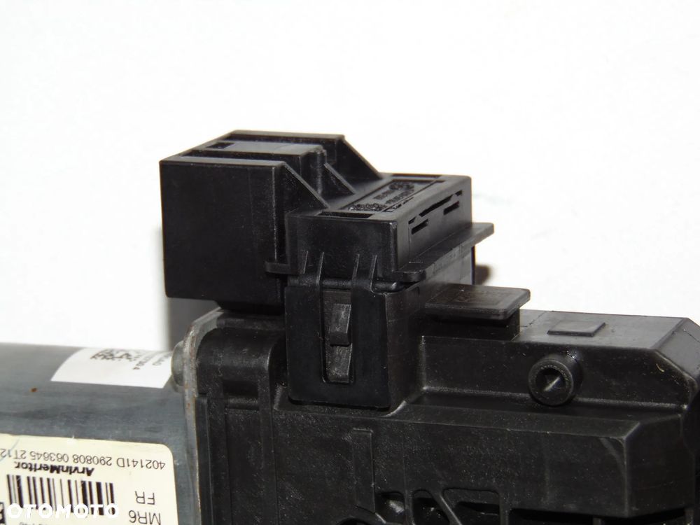 ORYGINAŁ silniczek podnośnik szyby przedni przód lewy kierowcy 6Q2959802F VW Volkswagen Polo 4 IV FL lift Transporter Multivan Caravelle T5 - 6