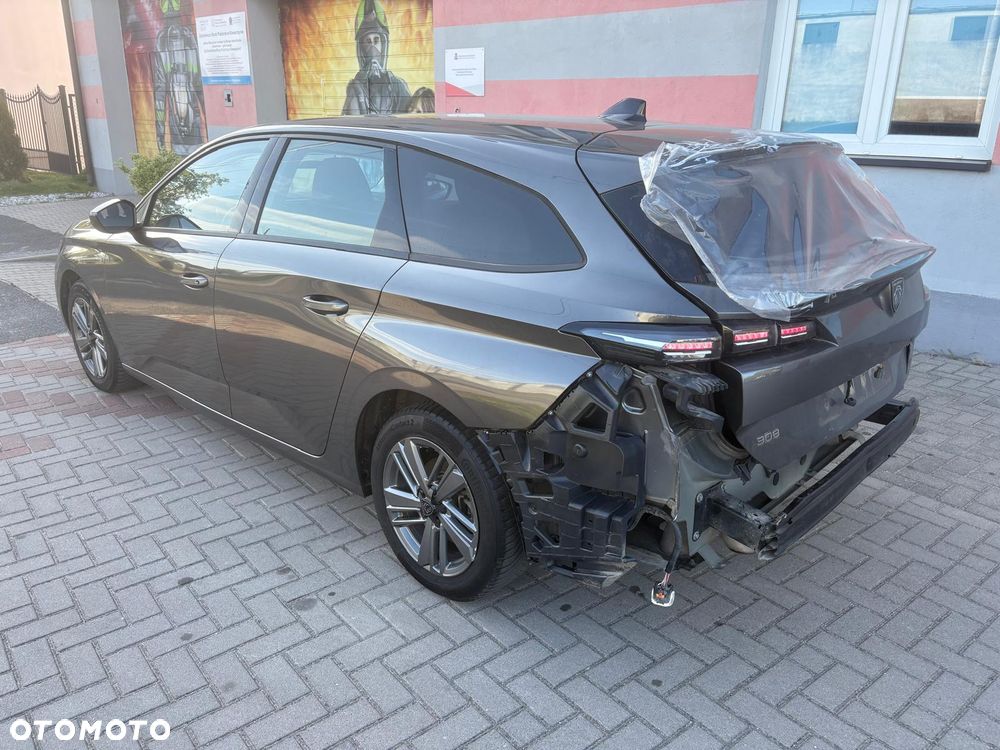 Peugeot 308 1.5 BlueHDi Active S&S EAT8 - 5