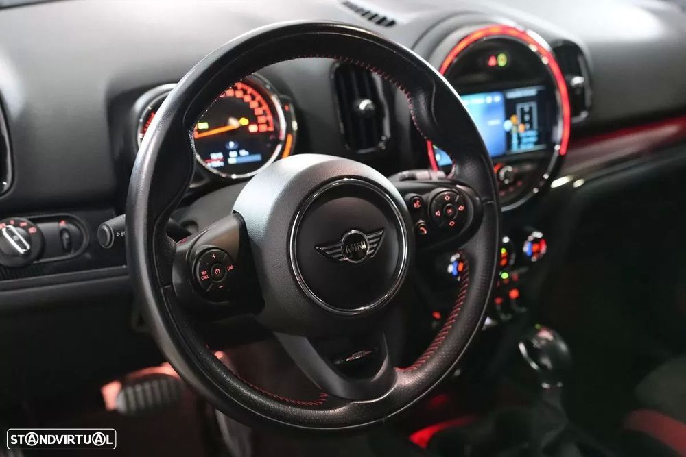 MINI Countryman Cooper SE ALL4 Auto - 18
