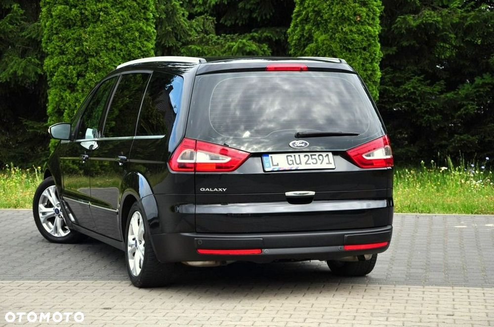Ford Galaxy - 15
