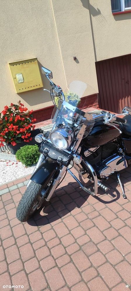 Szyba Honda Shadow Sabre VT 1100 60,65x60 jnox np 2004 - 8
