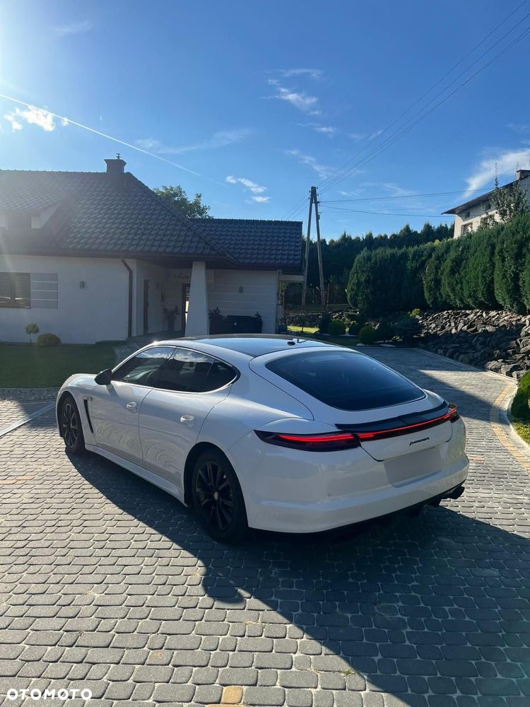Porsche Panamera PDK - 2