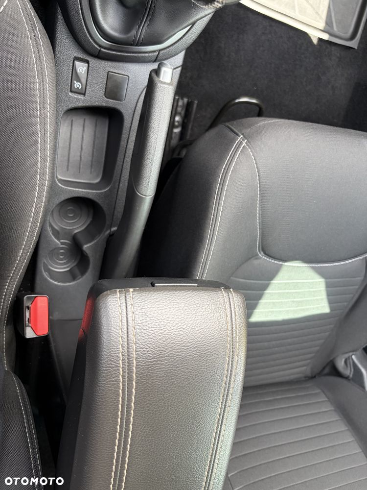 Renault Clio 1.2 16V Limited - 11