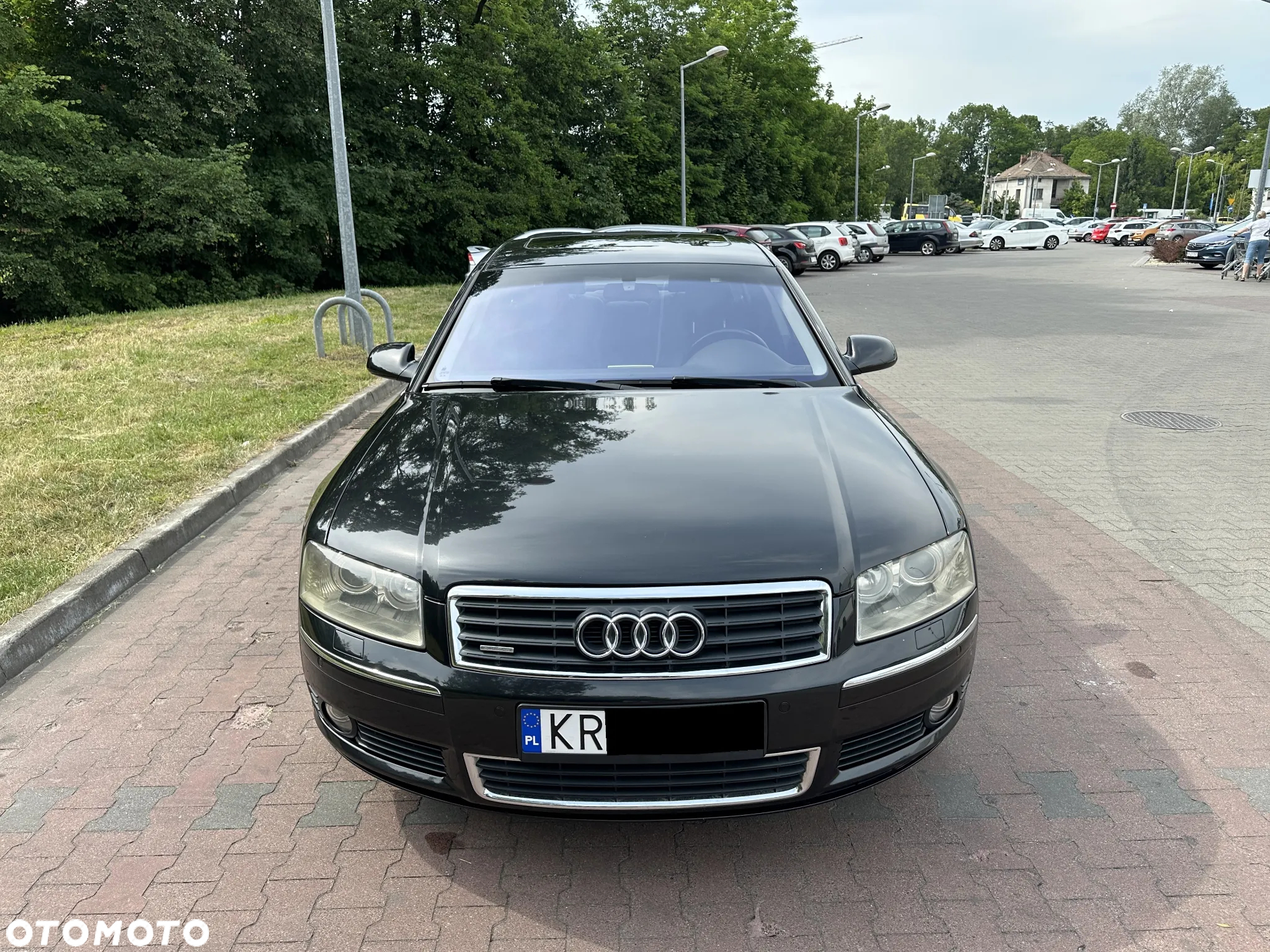 Audi A8 4.2 L Quattro - 8