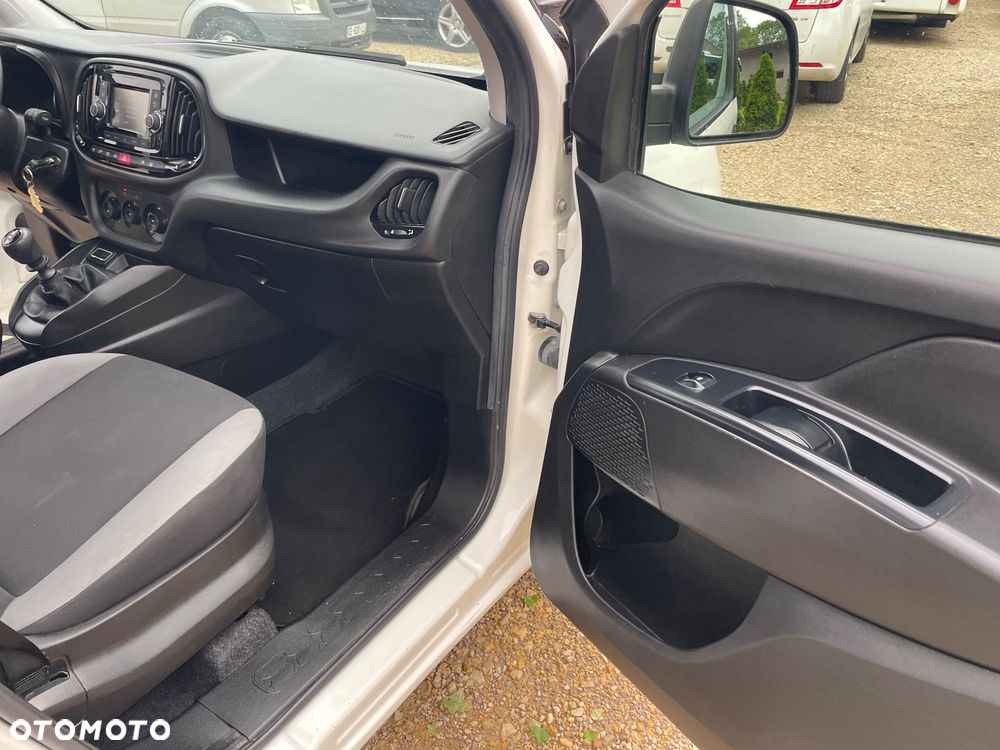 Fiat Doblo - 25