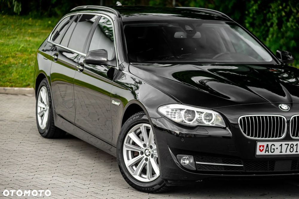 BMW Seria 5 530d xDrive - 2