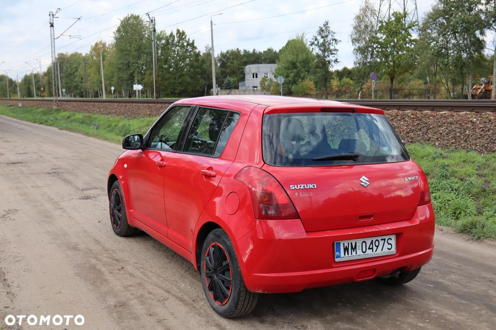 Suzuki Swift 2006 photo 4