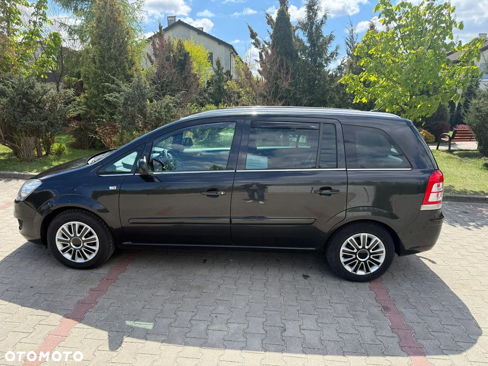 Opel Zafira 1.8 Essentia - 8
