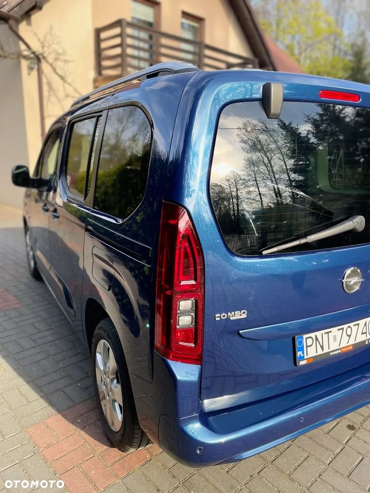 Opel Combo 1.2 Turbo Start/Stop Edition - 9