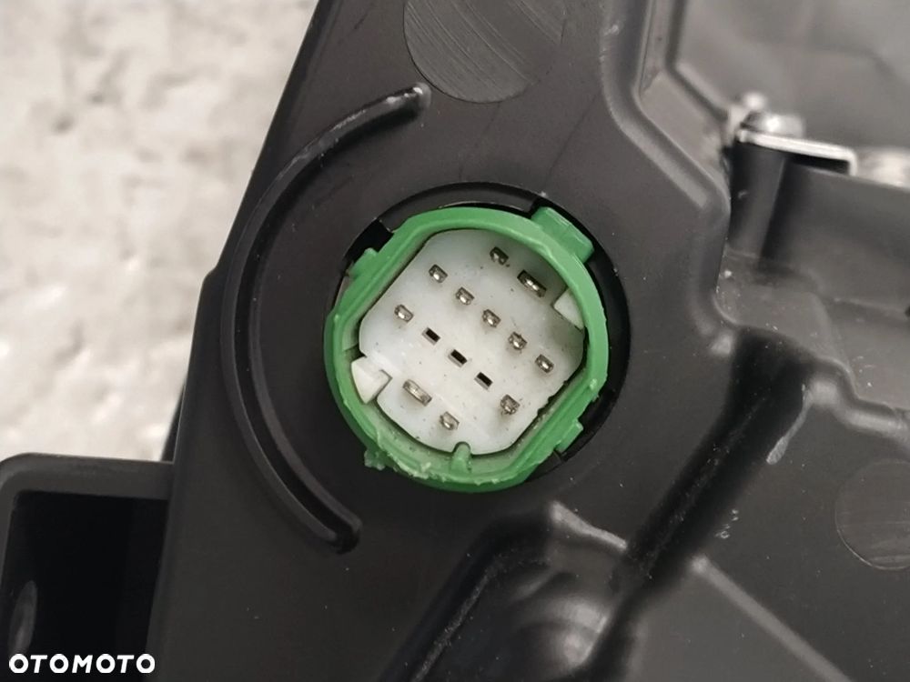 ALFA ROMEO JUNIOR MILANO LAMPA LAMPY REFLEKTOR REFLEKTORY PRZÓD LEWA PRAWA BASE LED PRZETWORNICE ŚRODEK CZARNY POŁSYK KOMPLETNE NOWE ORYGINAŁ - 29