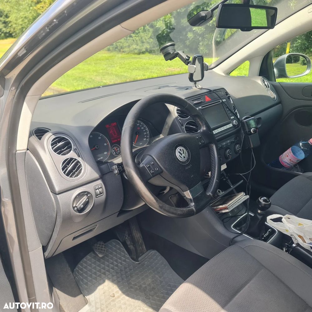 Volkswagen Golf Plus - 8