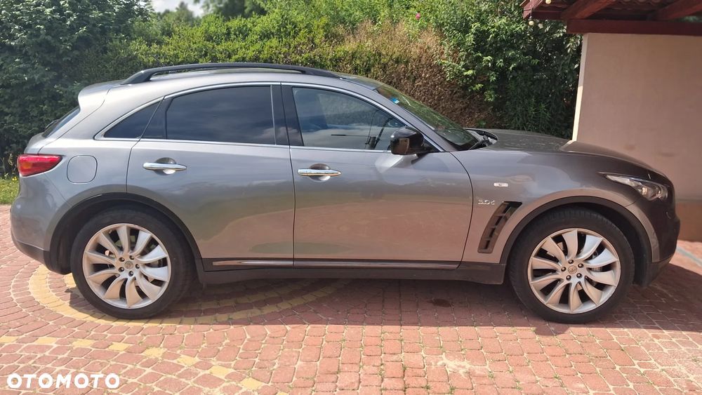 Infiniti QX70 3.0d S Premium - 2