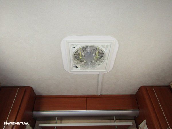 McLouis Tandy CAMA CENTRAL C/ EXTRAS - 30
