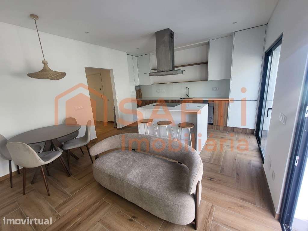 APARTAMENTO T2 COM QUINTAL - Grande imagem: 3/38